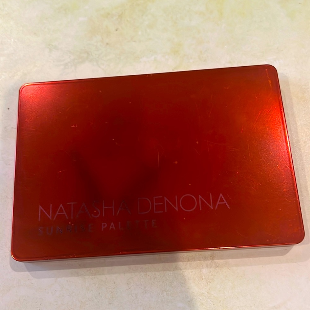 Natasha Denona sunrise eyeshadow palette